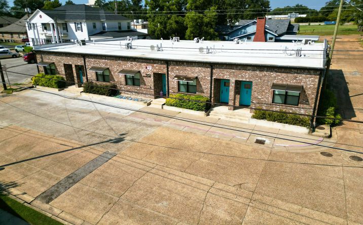 Pictures of Multifamily property located at 901 Broadway Blvd, Kilgore, TX 75662 for sales - image #1