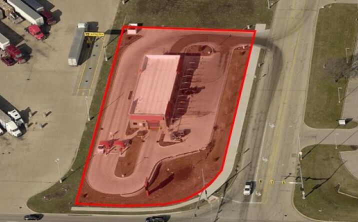 Pictures of Retail, Special Purpose property located at 1821 N Morton Ave, Morton, IL 61550 for sales - image #1