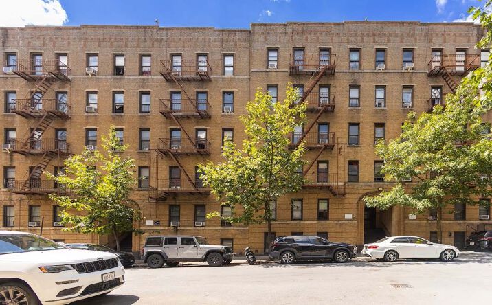 Pictures of Multifamily property located at 72-82 Ellwood Street, New York, NY 10040 for sales - image #1