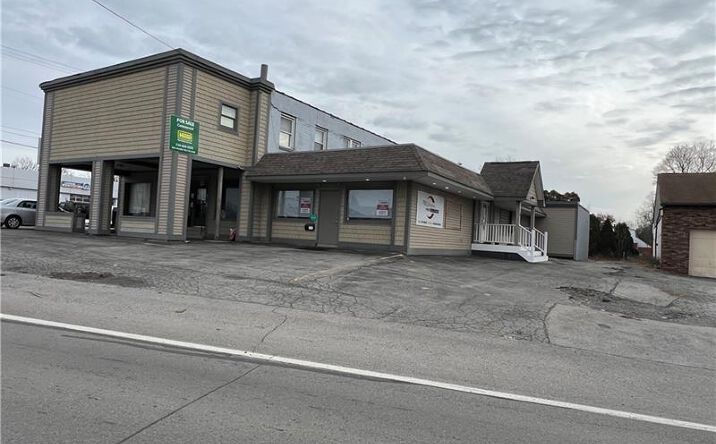 Pictures of Multifamily property located at 1416 Wilmington Rd, New Castle, PA 16105 for sales - image #1