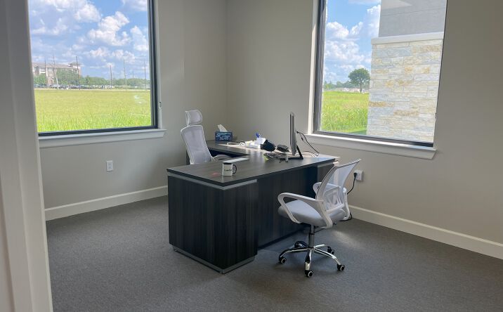 Pictures of Office property located at 25145 Star Ln, Katy, TX 77494 for sales - image #1