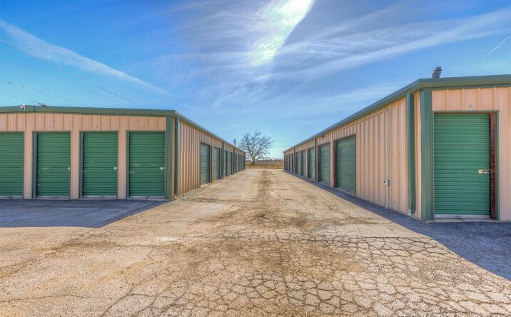 Pictures of Industrial property located at 14620 S 417th East Avenue, Coweta, OK 74429 for sales - image #1