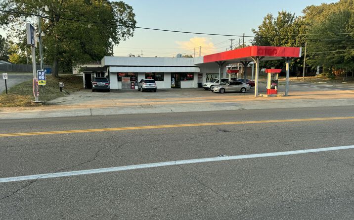 Pictures of Business for Sale, Retail property located at 2115 E Main Street, Humboldt, TN 38343 for sales - image #1