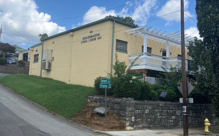Pictures of Land, Mixed Use, Office property located at 301 Frazier Avenue, Chattanooga, TN 37405 for sales - image #1