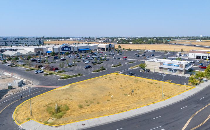 Pictures of Land property located at Yonezawa Blvd, Moses Lake, WA 98837 for sales - image #1