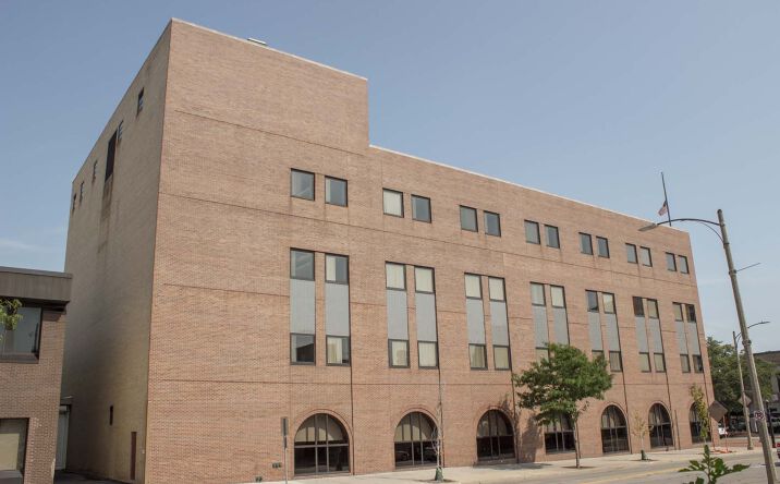 Pictures of Office property located at 330 S Washington Square, Lansing, MI 48933 for sales - image #1