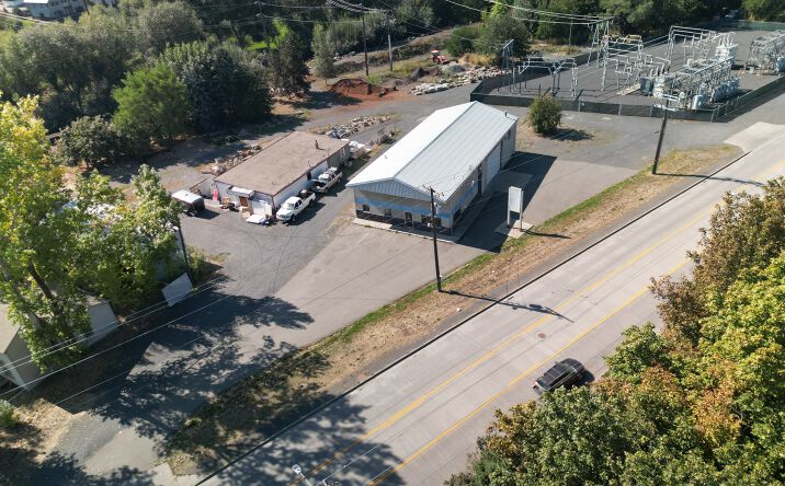 Pictures of Industrial, Mixed Use, Office property located at 427 Troy Rd, Moscow, ID 83843 for sales - image #1