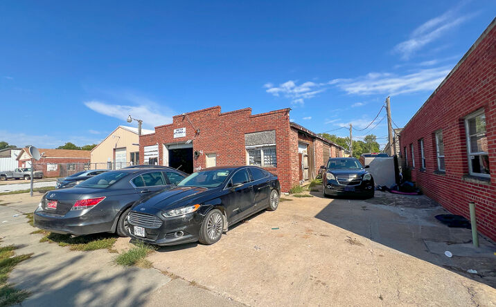 Pictures of Industrial property located at 1124 N 22nd St, Lincoln, NE 68503 for sales - image #1