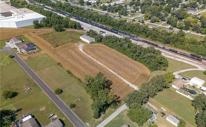 Pictures of Land property located at 102 S 8th Street, Elwood, KS 66024 for sales - image #1