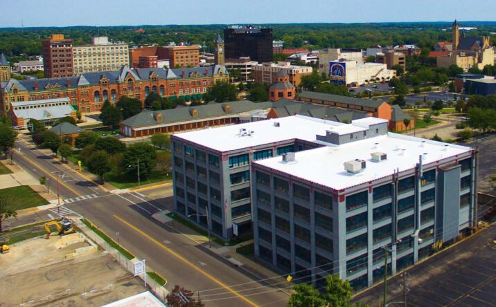 Pictures of Office property located at 300 S Center St, Springfield, OH 45506 for sales - image #1