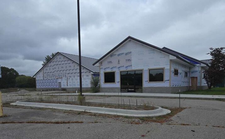 Pictures of Special Purpose property located at 935 M-36, Pinckney, MI 48169 for sales - image #1