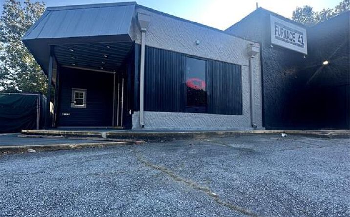 Pictures of Mixed Use, Retail property located at 7716 N Main Street, Jonesboro, GA 30236 for sales - image #1