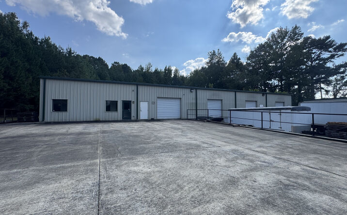 Pictures of Industrial property located at 1110 Jones Rd, Anniston, AL 36207 for sales - image #1