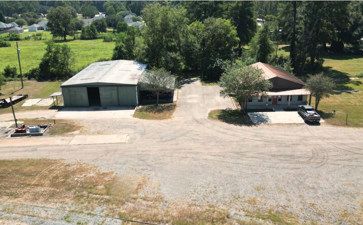 Pictures of Industrial, Mixed Use property located at 8296 Cotton Gin Rd, Livonia, LA 70755 for sales - image #1