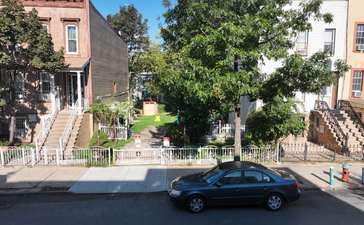 Pictures of Industrial, Land property located at 117 Cooper St, Brooklyn, NY 11207 for sales - image #1