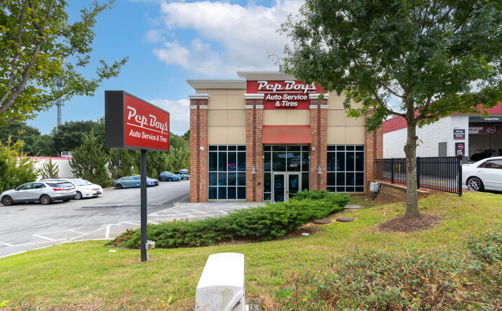 Pictures of Retail property located at 3921 Western Blvd, Raleigh, NC 27606 for sales - image #1