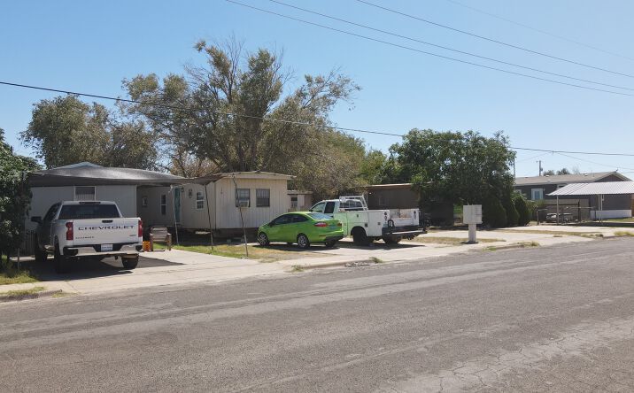Pictures of Mobile Home Park property located at 119 S Coleman St, Hobbs, NM 88240 for sales - image #1