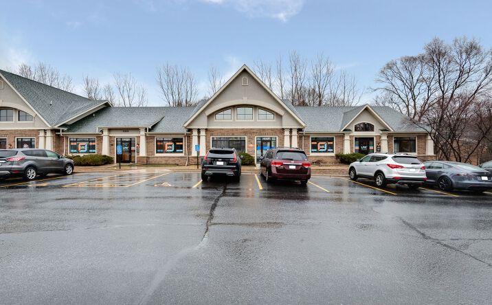 Pictures of Office property located at 11979 Co Rd 11, Burnsville, MN 55337 for sales - image #1
