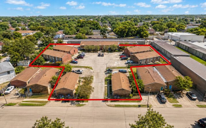 Pictures of Multifamily property located at 11930 Lakeland Ct, New Orleans, LA 70128 for sales - image #1