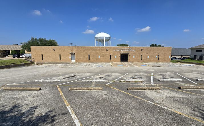 Pictures of Office property located at 2408 S 37th St, Temple, TX 76504 for sales - image #1