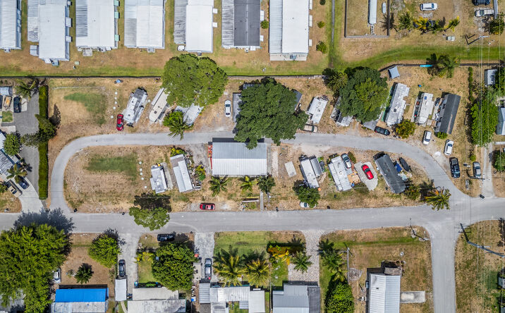 Pictures of Mobile Home Park property located at 2655 SE Carroll St, Stuart, FL 34997 for sales - image #1