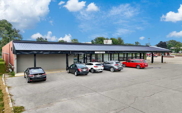 image of property at 1810 1ST AVE E Newton IA 50208-4051