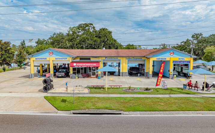 Pictures of Retail, Special Purpose, Business for Sale property located at 802 W Bloomingdale Ave, Brandon, FL 33511 for sales - image #1