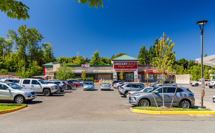 Pictures of Retail property located at 19805 1st Ave S, Des Moines, WA 98148 for sales - image #1