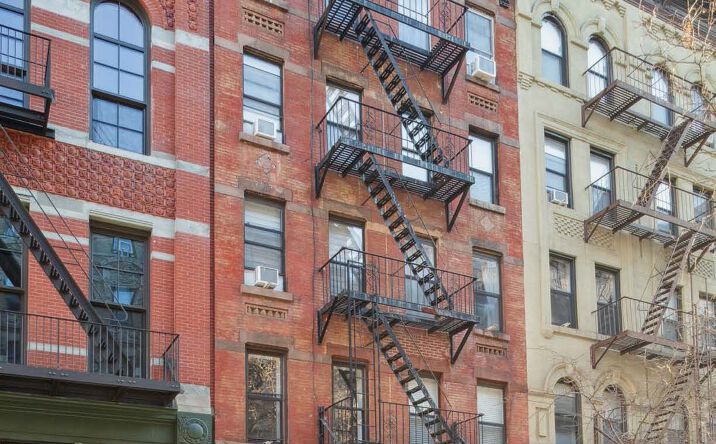 Pictures of Multifamily property located at 225 E 25th St, New York, NY 10010 for sales - image #1
