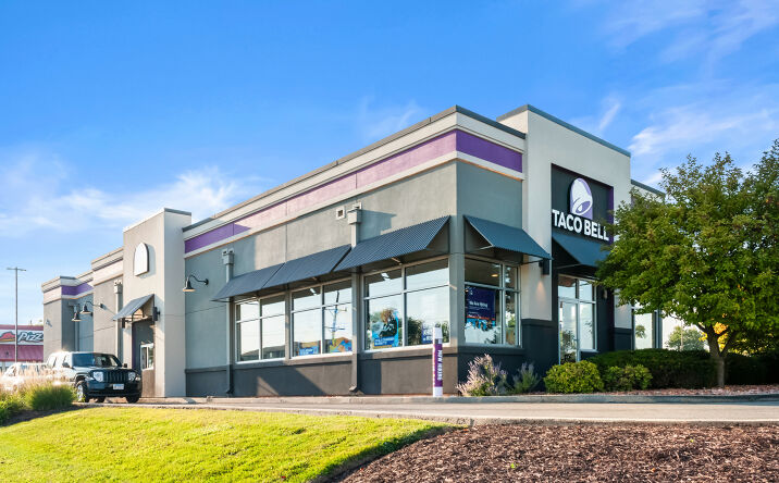 Pictures of Retail property located at 2780 Belvidere Rd, Waukegan, IL 60085 for sales - image #1