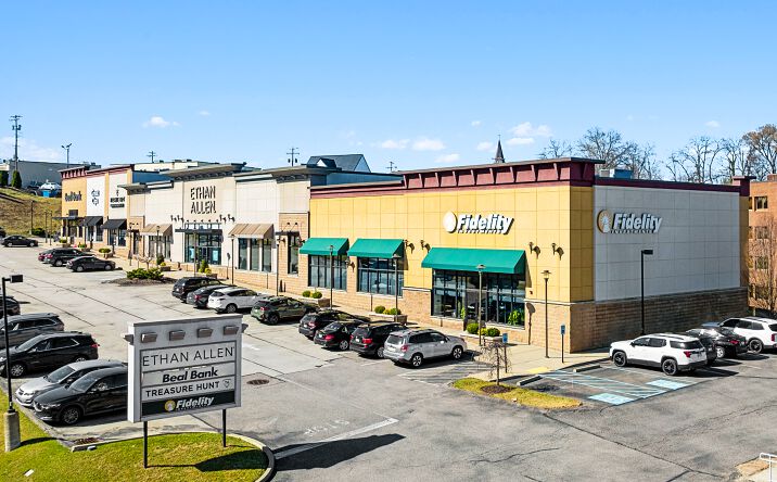 Pictures of Retail property located at 1680 Washington Rd, Pittsburgh, PA 15241 for sales - image #1