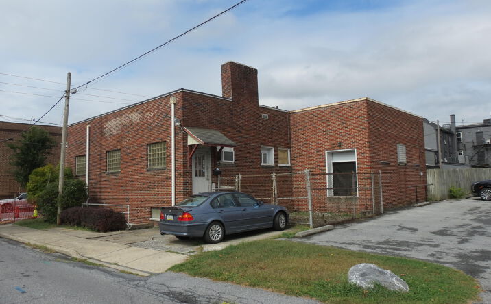 Pictures of Retail, Industrial, Mixed Use property located at 27 S Charlotte St, Manheim, PA 17545 for sales - image #1