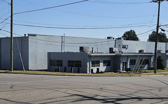 Pictures of Industrial property located at 160 Donald Dr, Fairfield, OH 45014 for sales - image #1