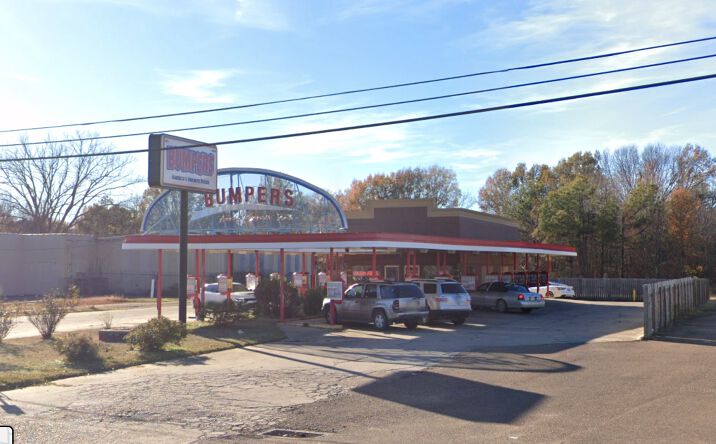 Pictures of Retail property located at 1051 M.L.K. Jr Dr, Marks, MS 38646 for sales - image #1
