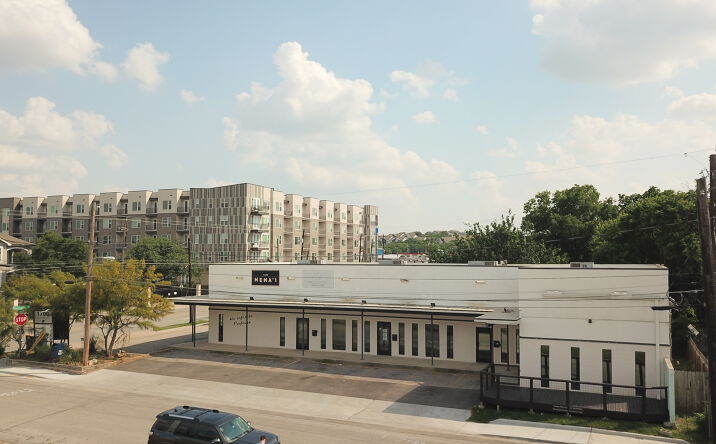 Pictures of Office, Retail property located at 1700 Montopolis Dr, Austin, TX 78741 for sales - image #1
