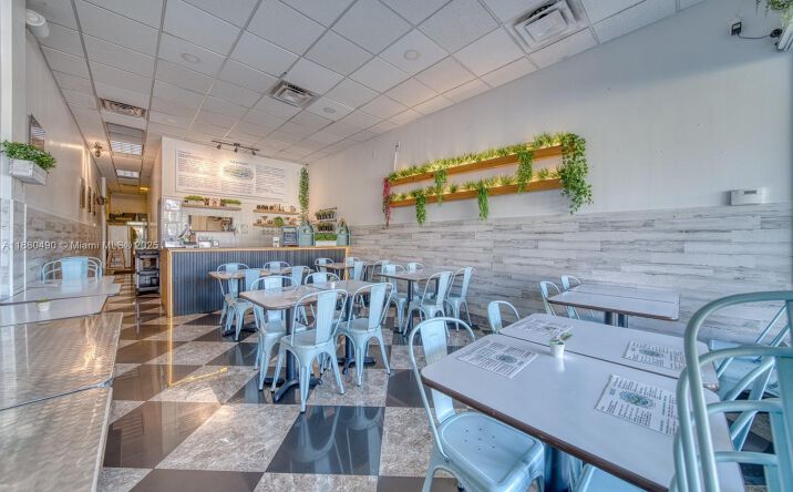 Pictures of Retail, Business for Sale property located at Restaurant For Sale On Sheridan St In Hollywood, Hollywood, FL 33021 for sales - image #1