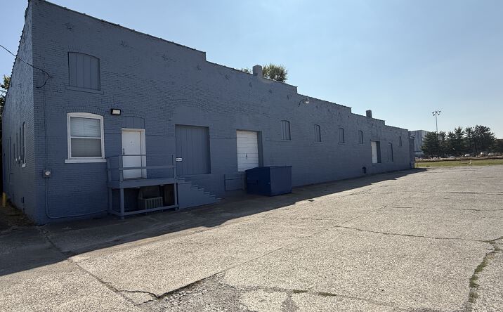 Pictures of Industrial property located at 131 N. 10 1/2, Terre Haute, IN 47807 for sales - image #1