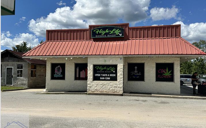 Pictures of Special Purpose property located at 245 Slaten Street, Walthourville, GA 31333 for sales - image #1