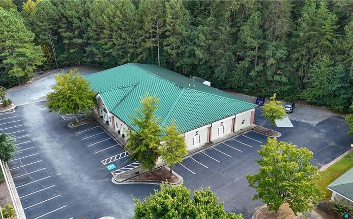 Pictures of Retail property located at 3980 Shallowford Road, Marietta, GA 30062 for sales - image #1