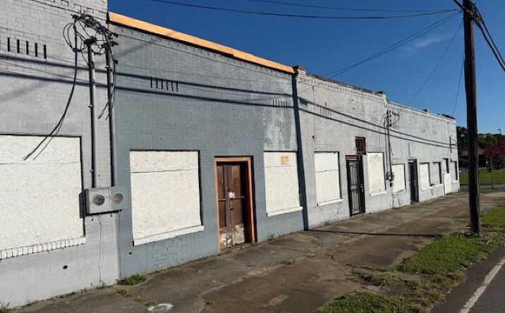 Pictures of Retail property located at 1509 N Broad Street, Rome, GA 30161 for sales - image #1