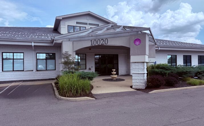 Pictures of Office property located at 10020 Dupont Cir Ct, Fort Wayne, IN 46825 for sales - image #1