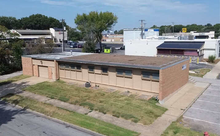 Pictures of Industrial property located at 9118 E 72nd Terr, Raytown, MO 64133 for sales - image #1
