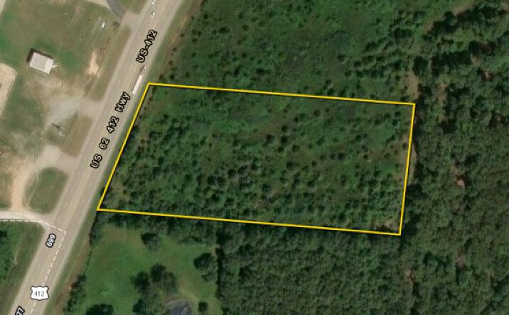 Pictures of Land property located at Hwy 62/412, Ash Flat, AR 72513 for sales - image #1