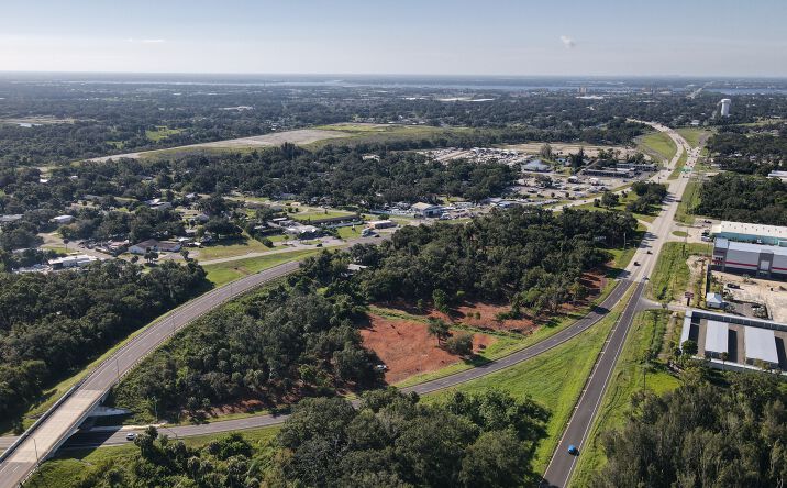 Pictures of Land property located at 3945 US-41, Palmetto, FL 34221 for sales - image #1