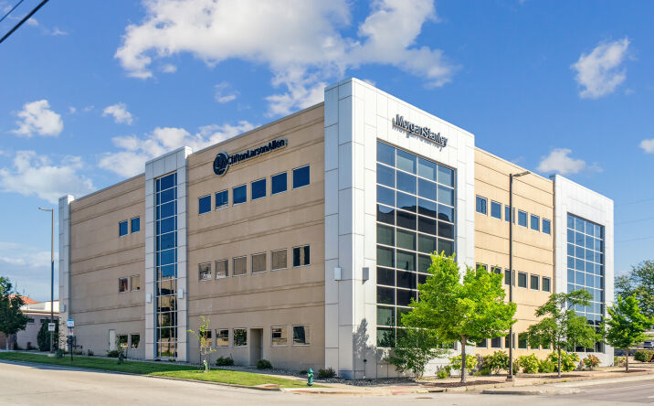 Pictures of Office property located at 600 3rd Avenue SE, Cedar Rapids, IA 52401 for sales - image #1