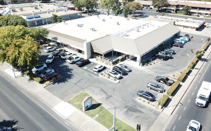 Pictures of Retail property located at 106-108 W Main Street, Woodland, CA 95695 for sales - image #1