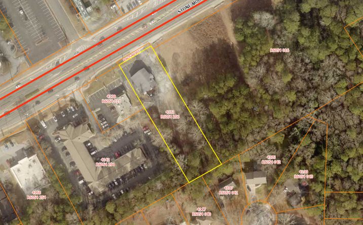 Pictures of Retail property located at 4132 Stone Mountain Highway, Lilburn, GA 30047 for sales - image #1