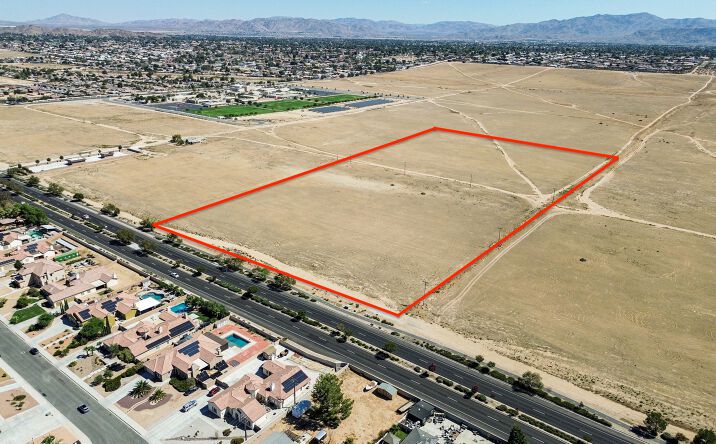 Pictures of Land property located at Apple Valley, Apple Valley, CA 92308 for sales - image #1