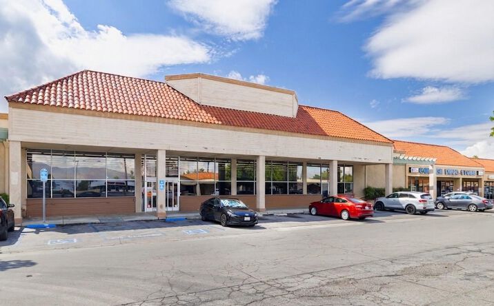 Pictures of Retail property located at 2087-2093 E Florida Ave, Hemet, CA 92544 for sales - image #1