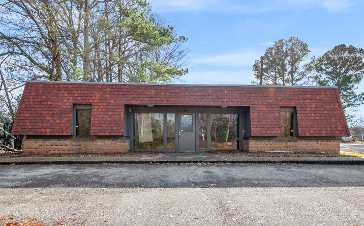 Pictures of Special Purpose property located at 1306 W Solomon Street, Griffin, GA 30223 for sales - image #1